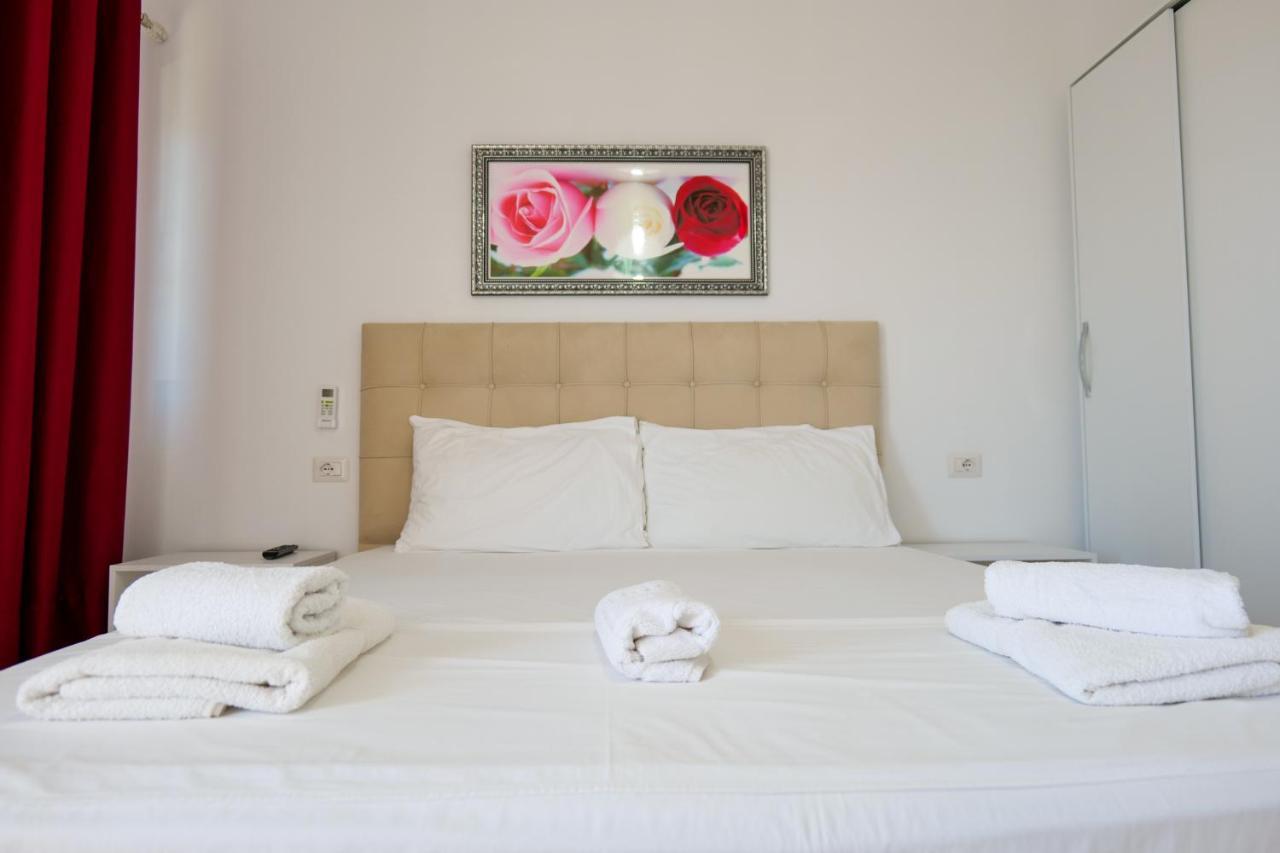 Guest House Gerard Ксамил Экстерьер фото